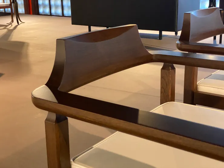 光是太師椅的椅背，就讓團隊吃盡苦頭