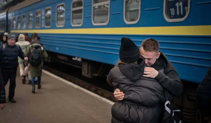 圖2-10，帶著比特幣逃難的烏克蘭難民(Source: 帶著一支USB和2000美元的比特幣，烏克蘭男子逃出生天)