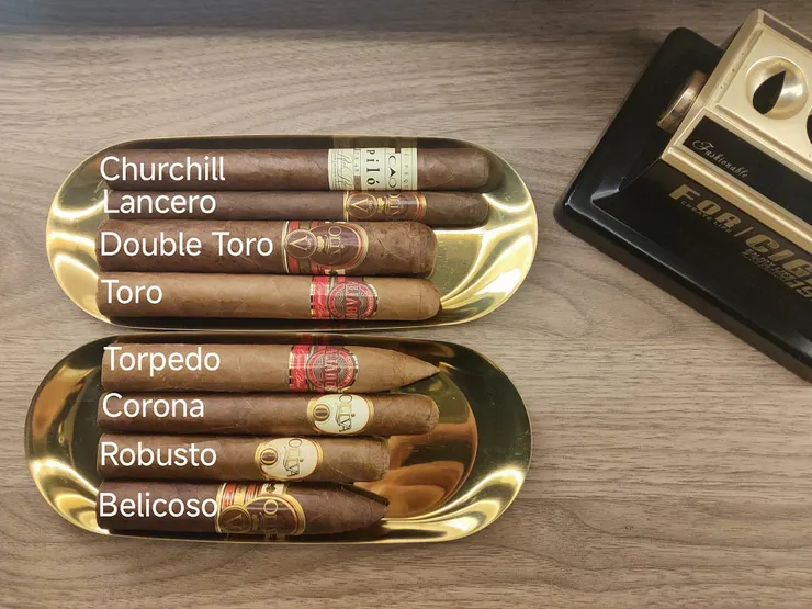 挑出Galaxy House的非古巴雪茄，列上其尺寸