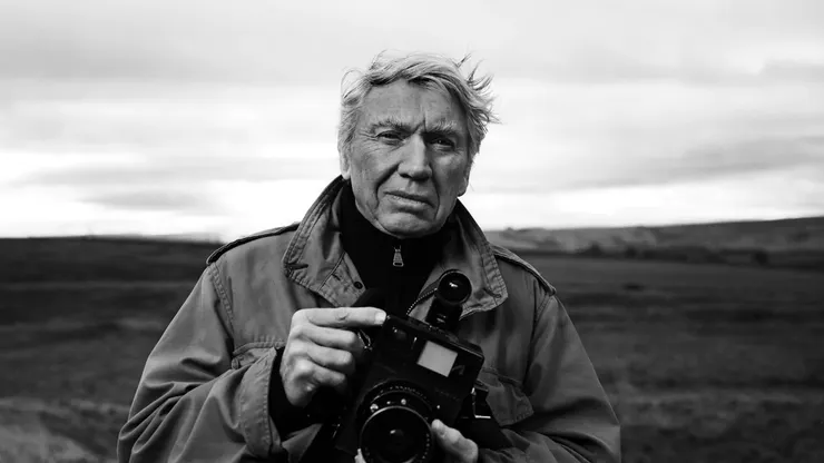 英國戰地攝影記者 Don Mccullin 認為人民除了看見這個世界嘆為觀止的奇景,也該回頭看看它醜陋不堪的一面。來源:Getty Images
