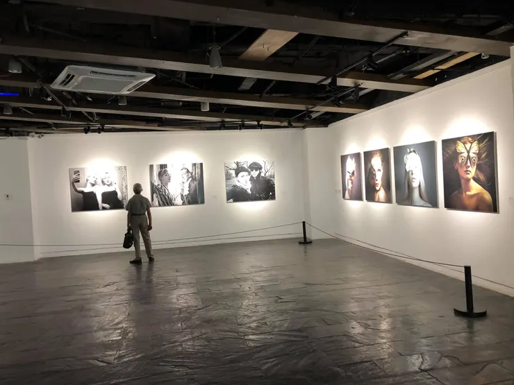 現代美術館展場