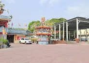 廟埕寬闊）圖片截圖於網路）