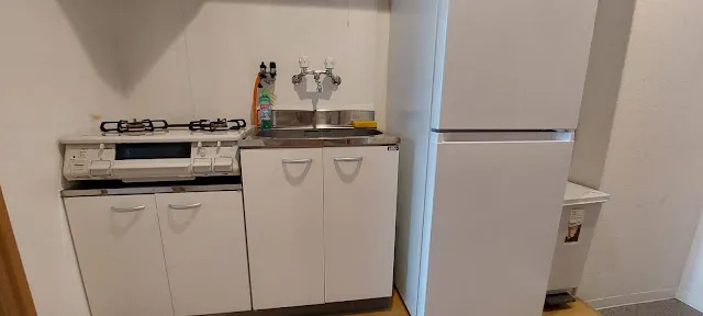 有爐子就可以像在家一樣地煮食