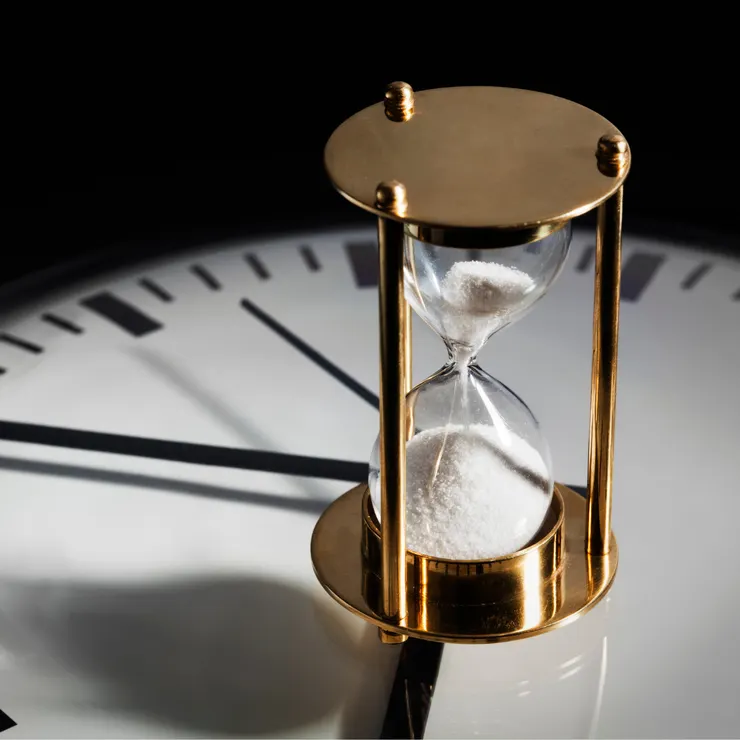 游紹玄老師分享的會考準備攻略，包括制定科學化的讀書計畫、熟悉素養題和實驗題的解題技巧等。