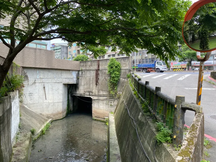 羅斯福路五段92巷萬盛溪明渠