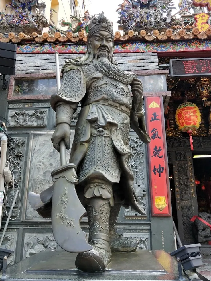 威武陽剛的關聖帝君巨像（圖片截圖於網路）