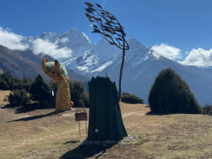 博物館外的裝置藝術