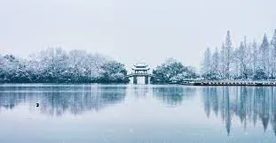 西湖十景之一:斷橋殘雪(圖源:當代中國)