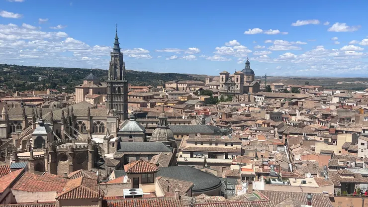 從頂樓圖書館俯瞰托雷多全城的美景