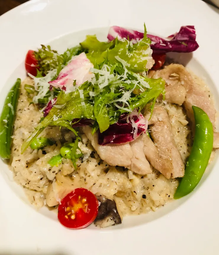 嫩煎松阪豬與松露野菇牛肝菌燉飯