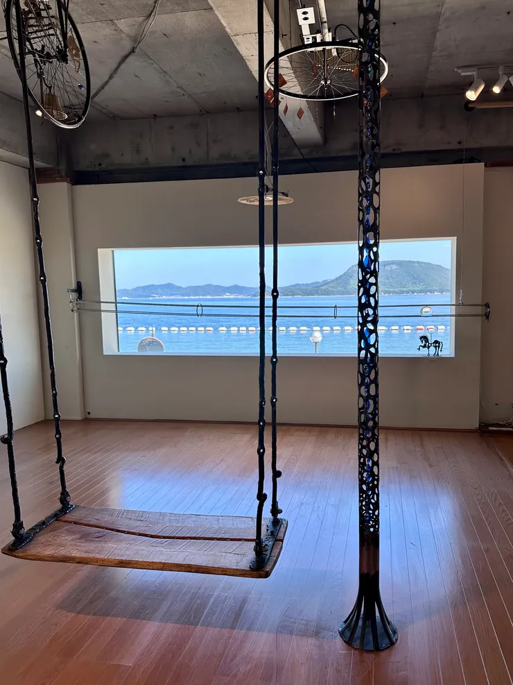 mg31 ≪Little Shops on the Island≫ Yoga Class - Meditating Swing,Rolling Scenery│Eros Nakazato