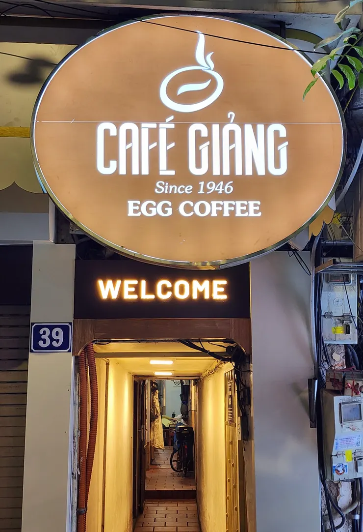 Cafe Giang大門