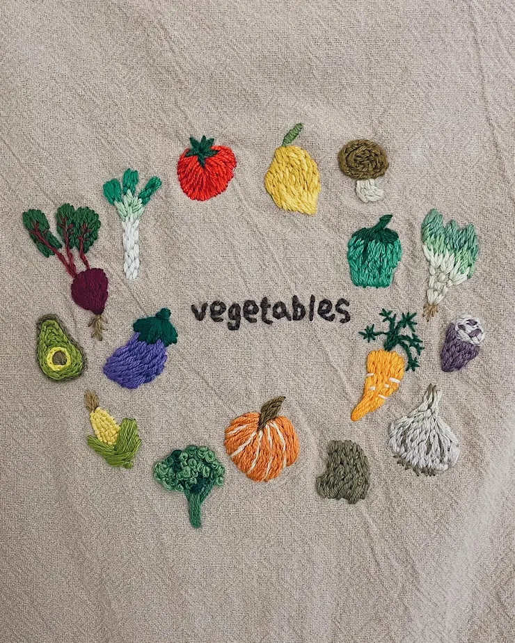 各式各樣的蔬菜手工刺繡