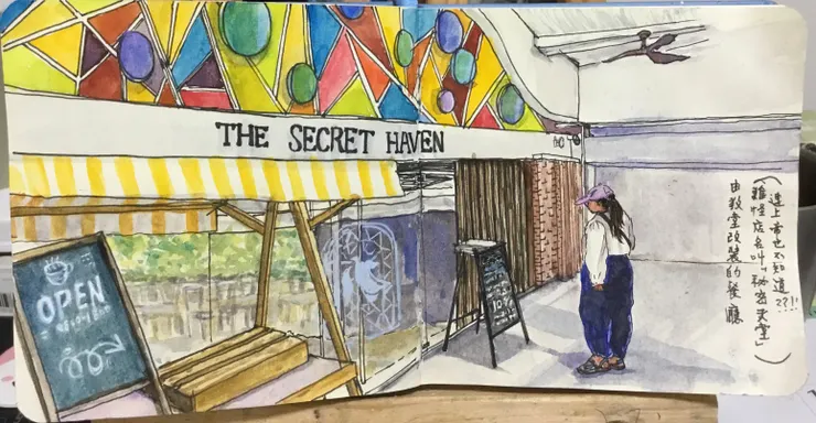 美麗的教堂餐廳正門,畫中人是「女鵝」