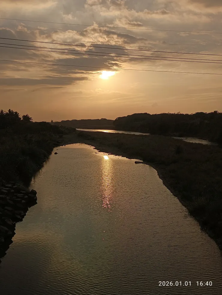 獨倚望過盡千情