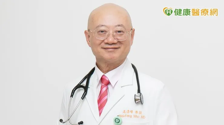 高偉峰醫師指出,HPV感染並非短時間內立即出現問題,而是可能歷經10至20年的潛伏期。