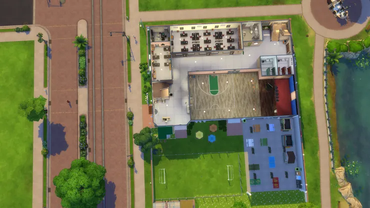 這是平面圖，看到有球場，也有辦公的地方，慢慢帶大家去看清楚。