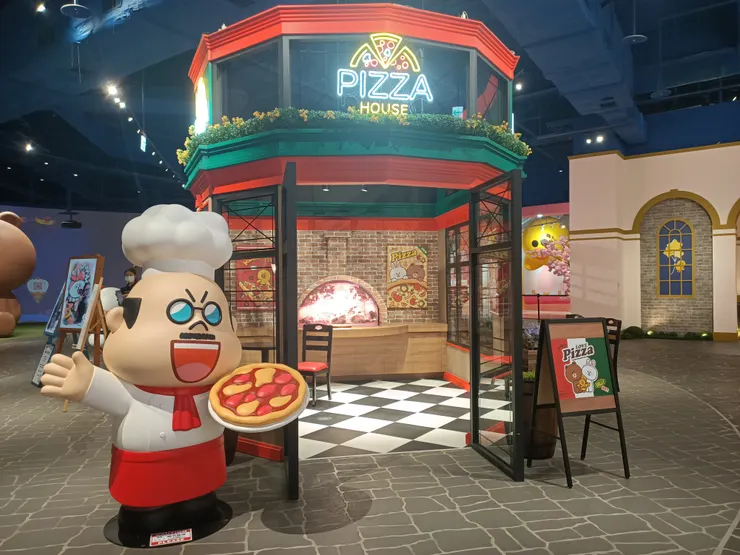 展區內有各式不同的主題展示供拍照！