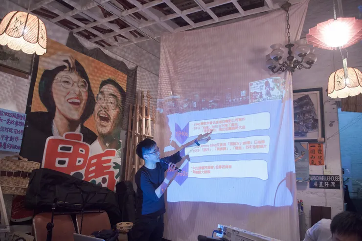 Jon 分享了上海的一些音樂人怎樣受爵士樂影響, 又把他們的音樂帶到香港~