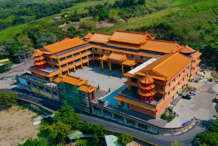 宮殿式建築，雄偉莊嚴（圖片截圖於網路）