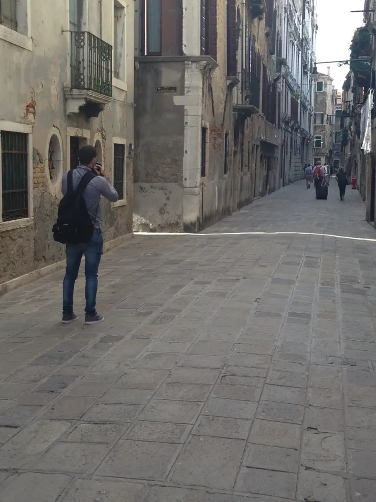 路面有時也不太平