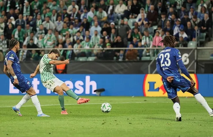 艾沙蘇利狂抽破網助貝迪斯領先1:0