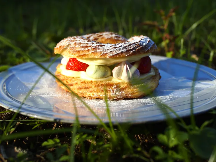 賞花限定的草莓花園泡芙