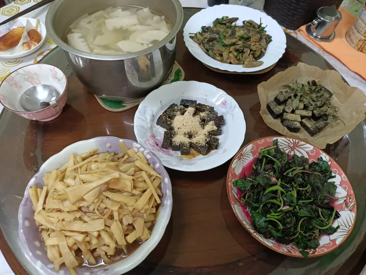 晚餐,假日晚餐通常都是我跟妹妹煮