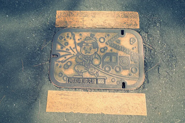 桃太郎的消防栓蓋子