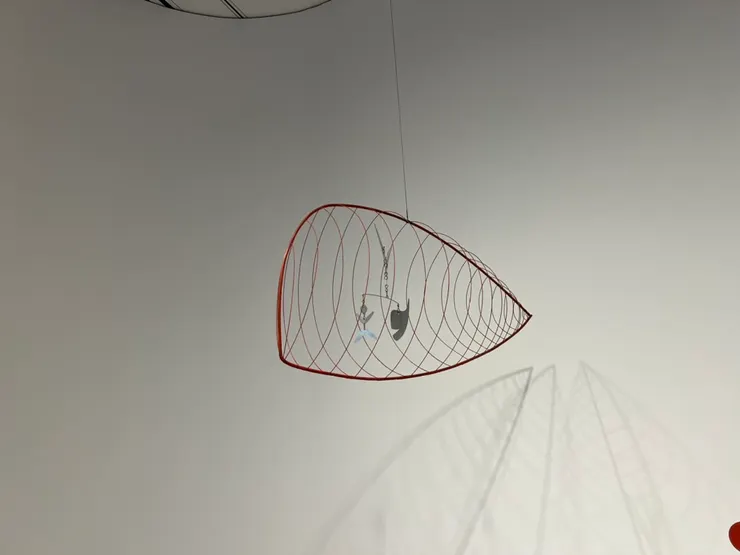 這一個被吃到鯨魚肚裡的Jonah 特別有意思