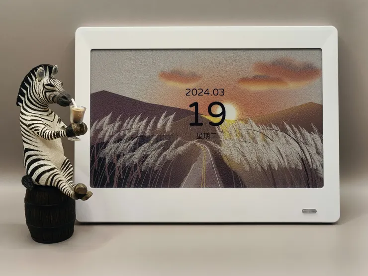 來源：ULANI 永恆曆 (公仔自備)