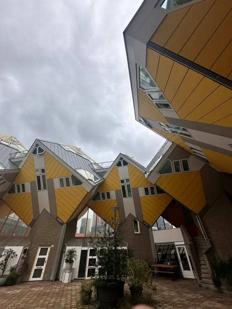 天氣很差，但實際看到就這樣，網路照片都是照騙！