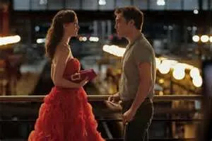 如電影般的精采浪漫的愛情總是令人嚮往,但現實需要面對的是更多的平凡