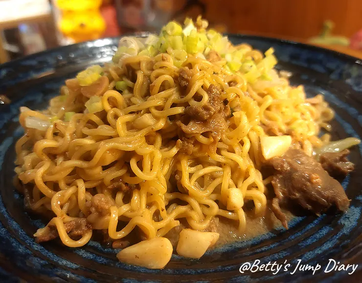 ▲大漁炒泡麵寵物友善餐廳/圖片來源：Betty's Jump Diary