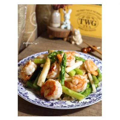 在家吃 | 雙色蘆筍炒鮮蝦