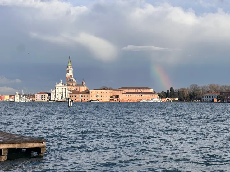 一抹小小的彩虹