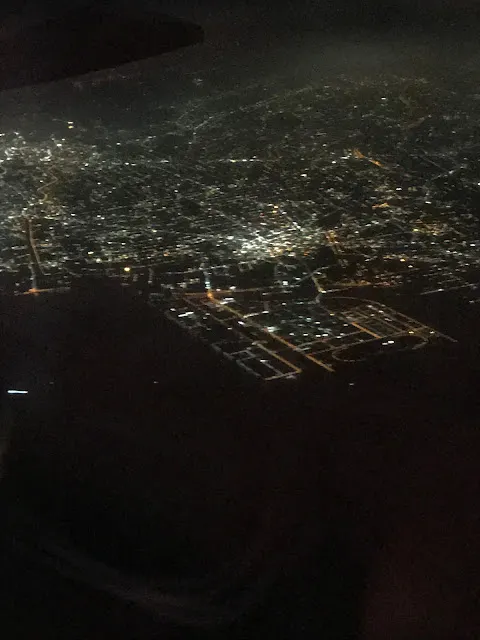 飛行日記(56) 阿聯酋航空 杜拜DXB - 台北TPE  EK366