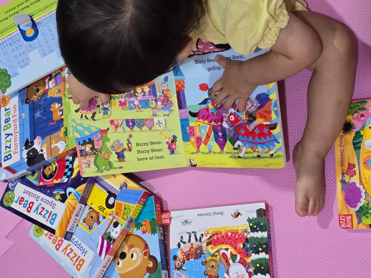 跟著Bizzy Bear去冒險！