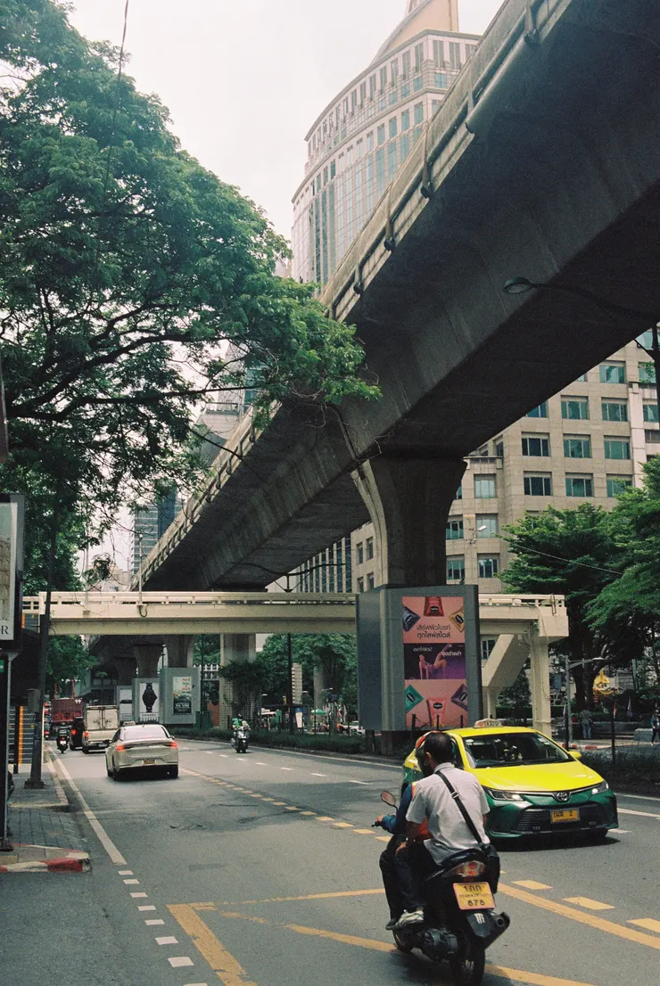 Pentax LX - Kodak Portra800