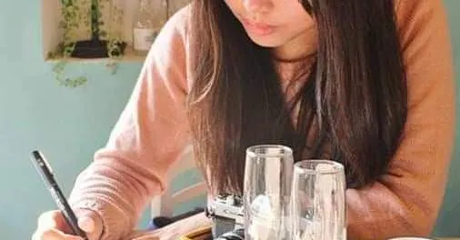 珥東圓子的方格子