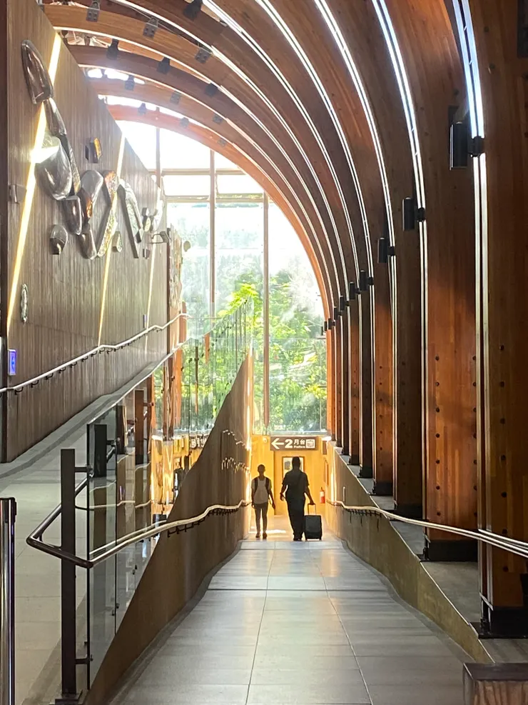 寂寥的月台，感傷的心情