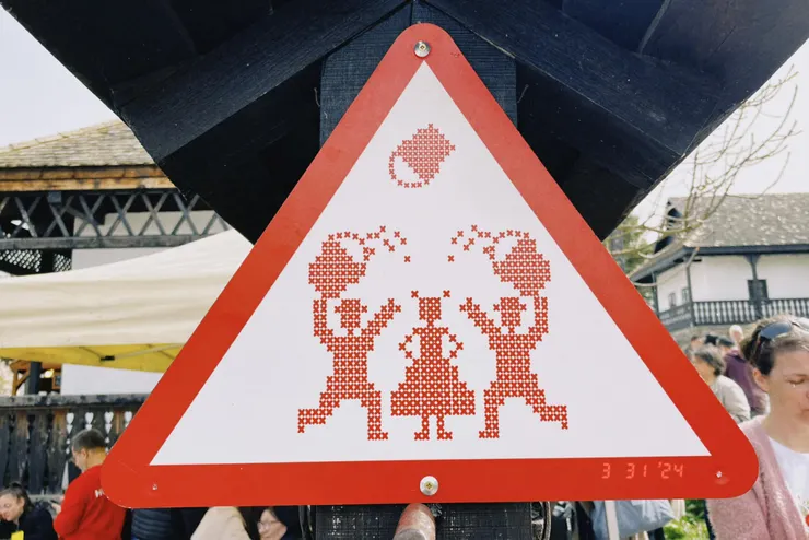 烏鴉小鎮的象徵