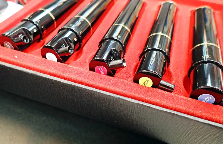 光療DIY│智繪美 O′2nails iN5+│5支變化出145色，APP智能選色大玩DIY光療