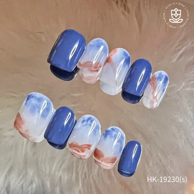 藍灰色調穿戴美甲