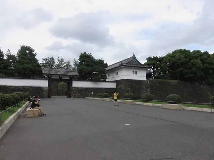 皇居，也是江戶城。這門正是幕末歷史上赫赫有名的櫻田門。