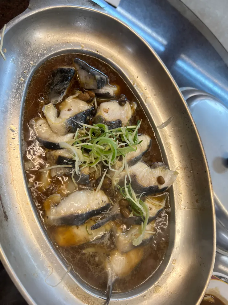 清蒸鱘龍魚