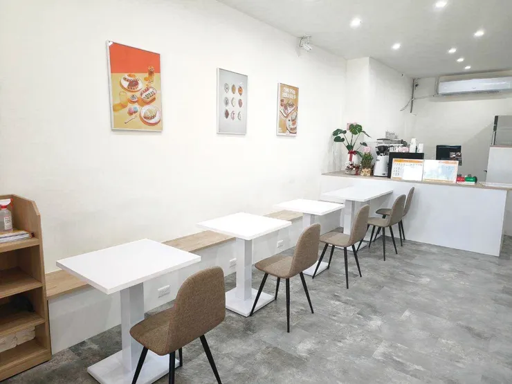 店內拍攝圖