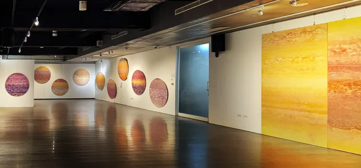 西元2025年1月，虹心球、空間與時間的對話。