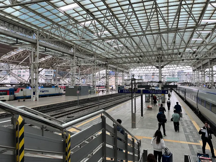 首爾車站月台