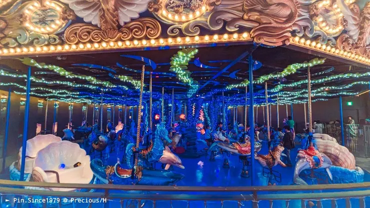 海洋生物設計的夢幻旋轉木馬